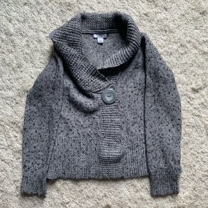 Small grey sweater